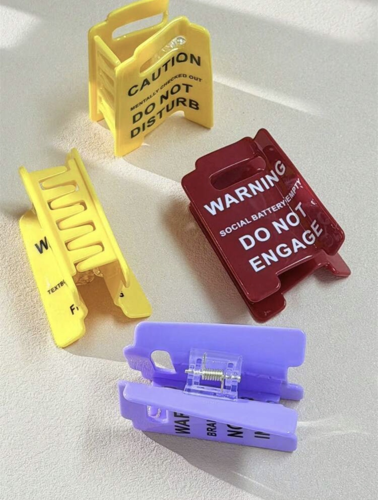 1pc Women's Overstimulated Caution Sign Hair Claw Clip — alternate